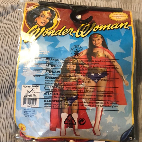 Rubies Wonder Woman Costume sz med 8/10 - Picture 1 of 4
